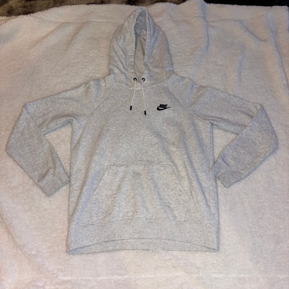 nike hoodie